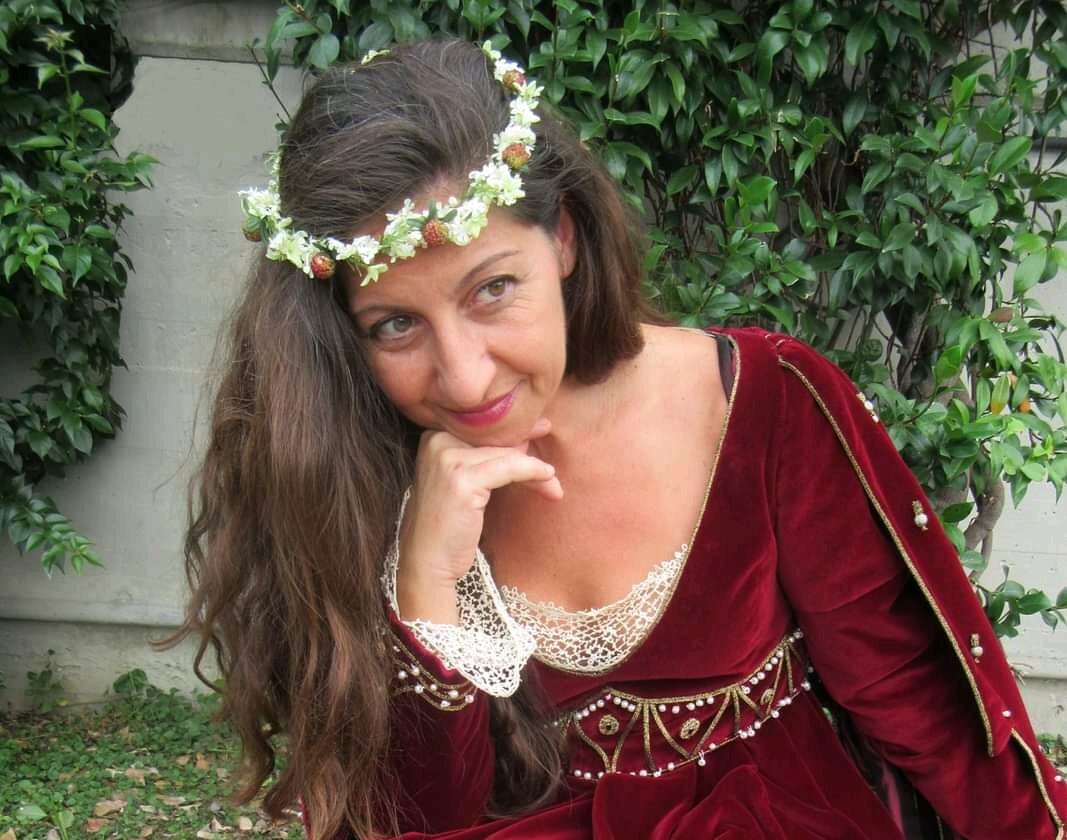 Realtà Locali: Cristiana Castelli presenta Elisabetta Trebbiani