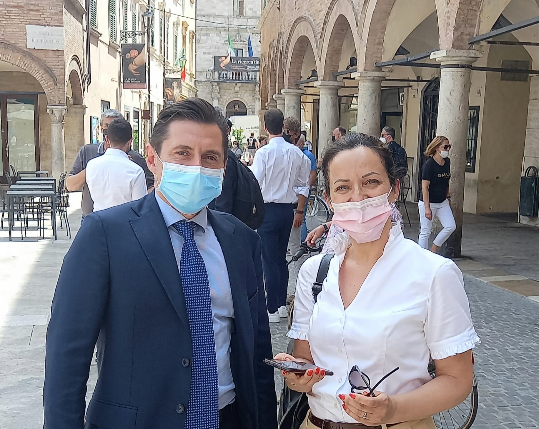 sindaco-Fioravanti Sindaco Fioravanti e la giornalista Pina Calisti