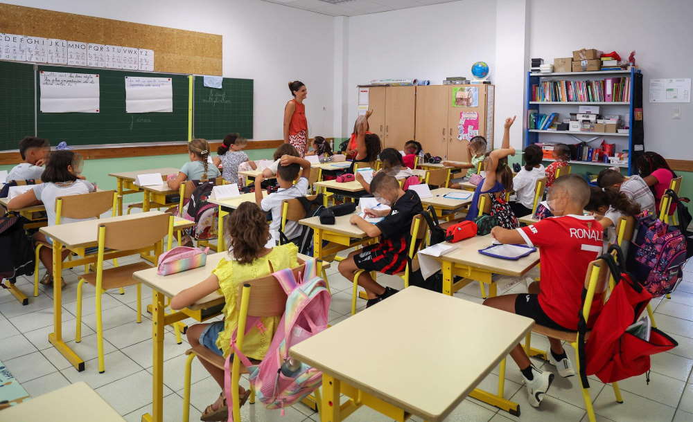 Domani riaprono le scuole: ne parliamo a Realtà Locali