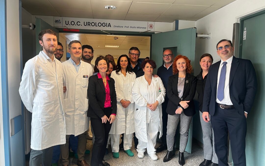 Riapre Urologia al Mazzoni: “Ora il robot per la chirurgia mininvasiva”
