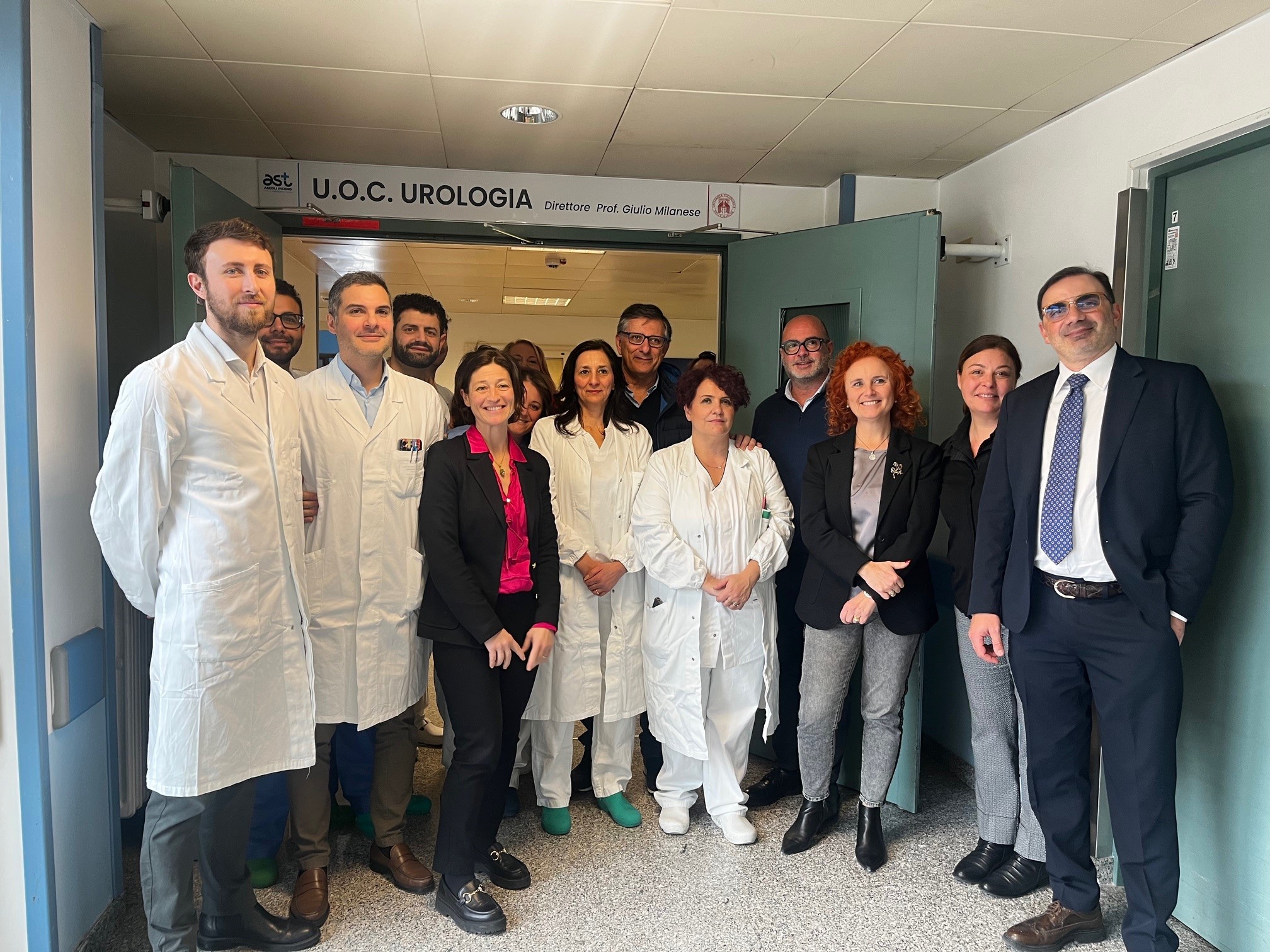 Riapre Urologia al Mazzoni: "Ora il robot per la chirurgia mininvasiva"